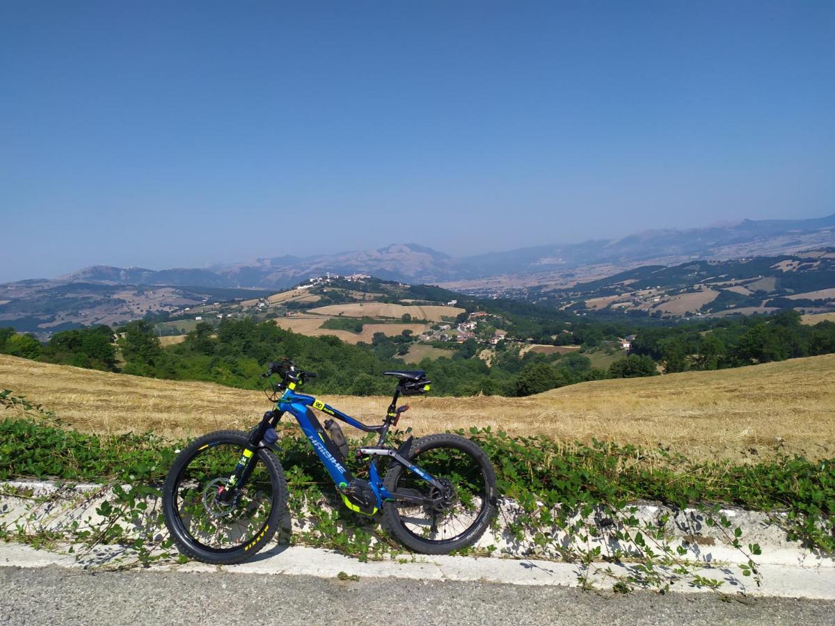 All Inbasilicata Bed & Breakfast Baragiano Luaran gambar